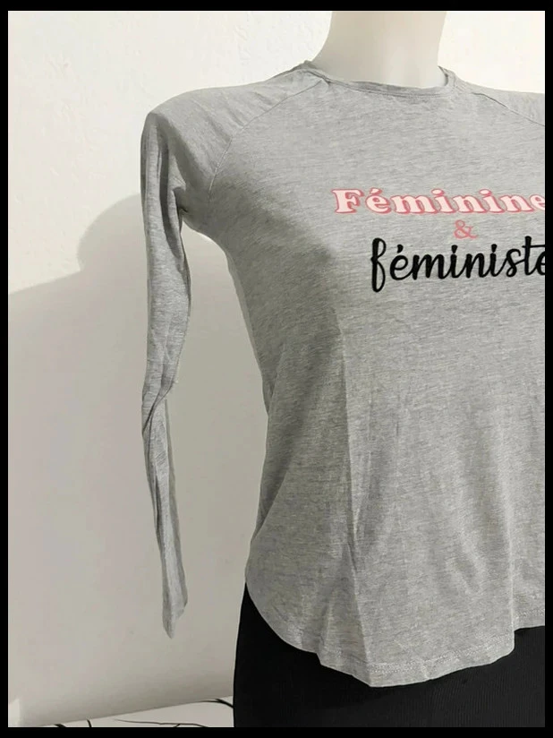 Camiseta de Mangas Longas Cinza Melange Etam "Feminina e Feminista" - Tamanho XS – photo 3